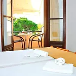 Hotel Maria *